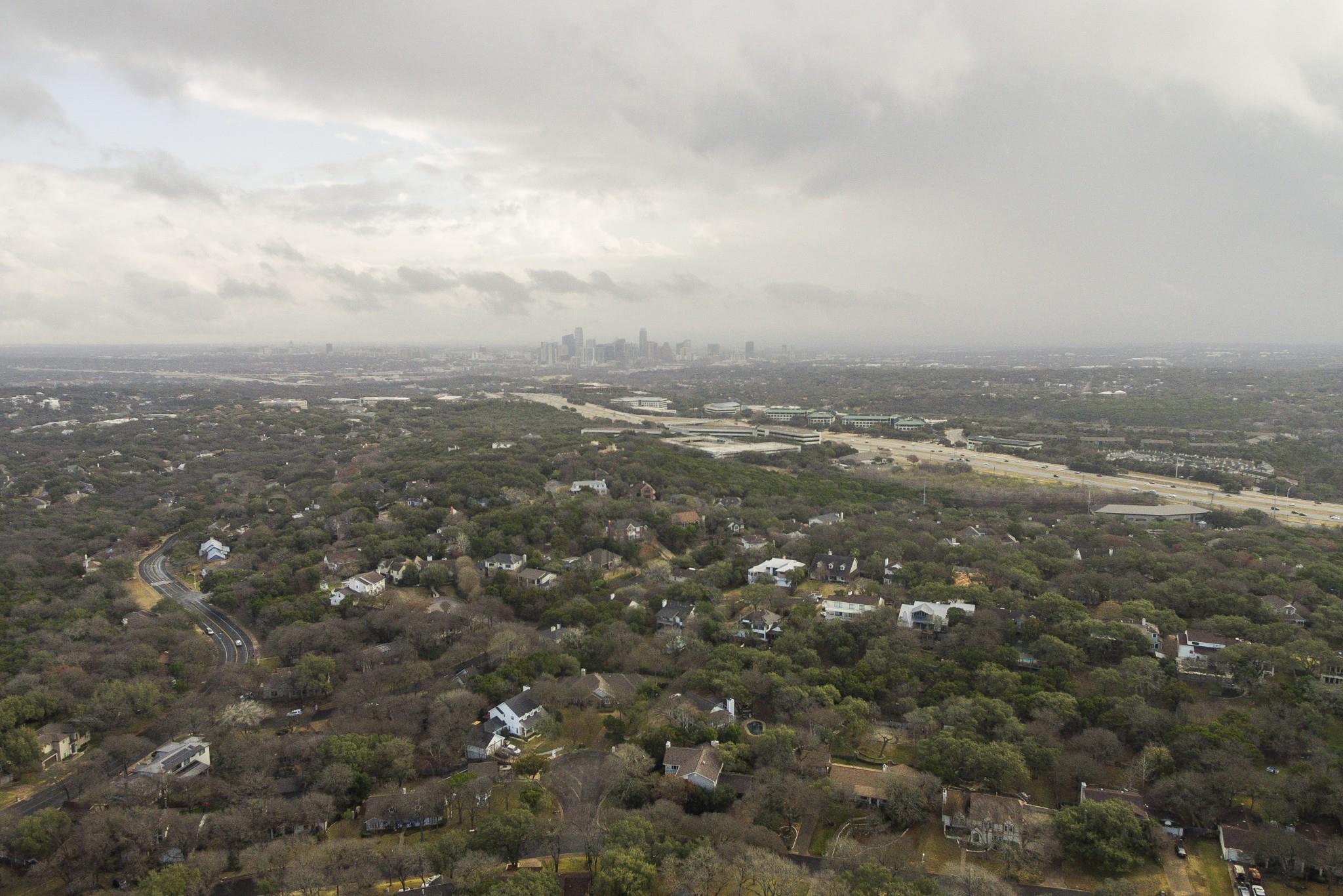 2001 Wychwood Drive Austin TX 78746