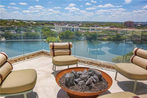 44 East Avenue Austin TX 78701