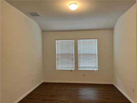 223 Chickasaw Lane Hutto TX 78634
