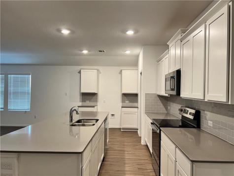 223 Chickasaw Lane Hutto TX 78634