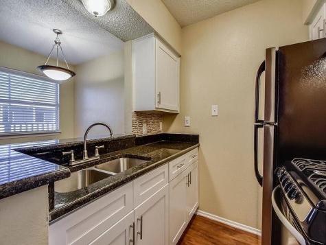 2401 Manor Road Austin TX 78722