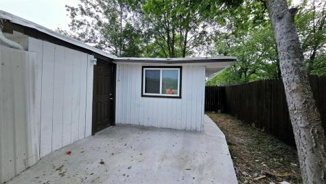 101 S Lockhart Street Manor TX 78653