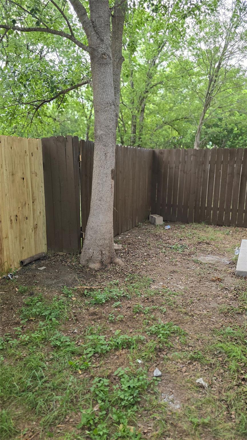 101 S Lockhart Street Manor TX 78653