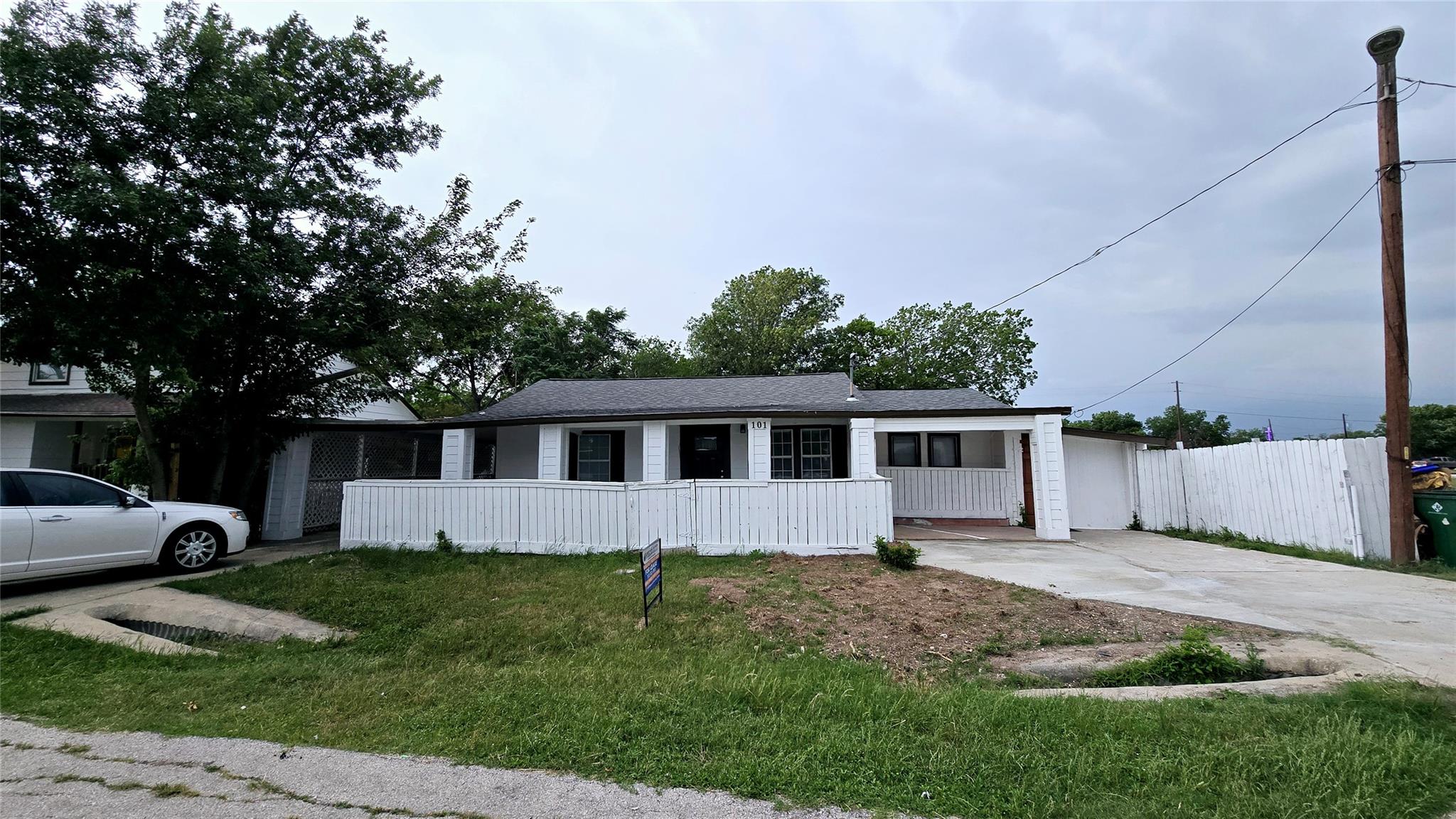 101 S Lockhart Street Manor TX 78653