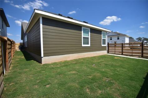 275 Bugbee Kyle TX 78640