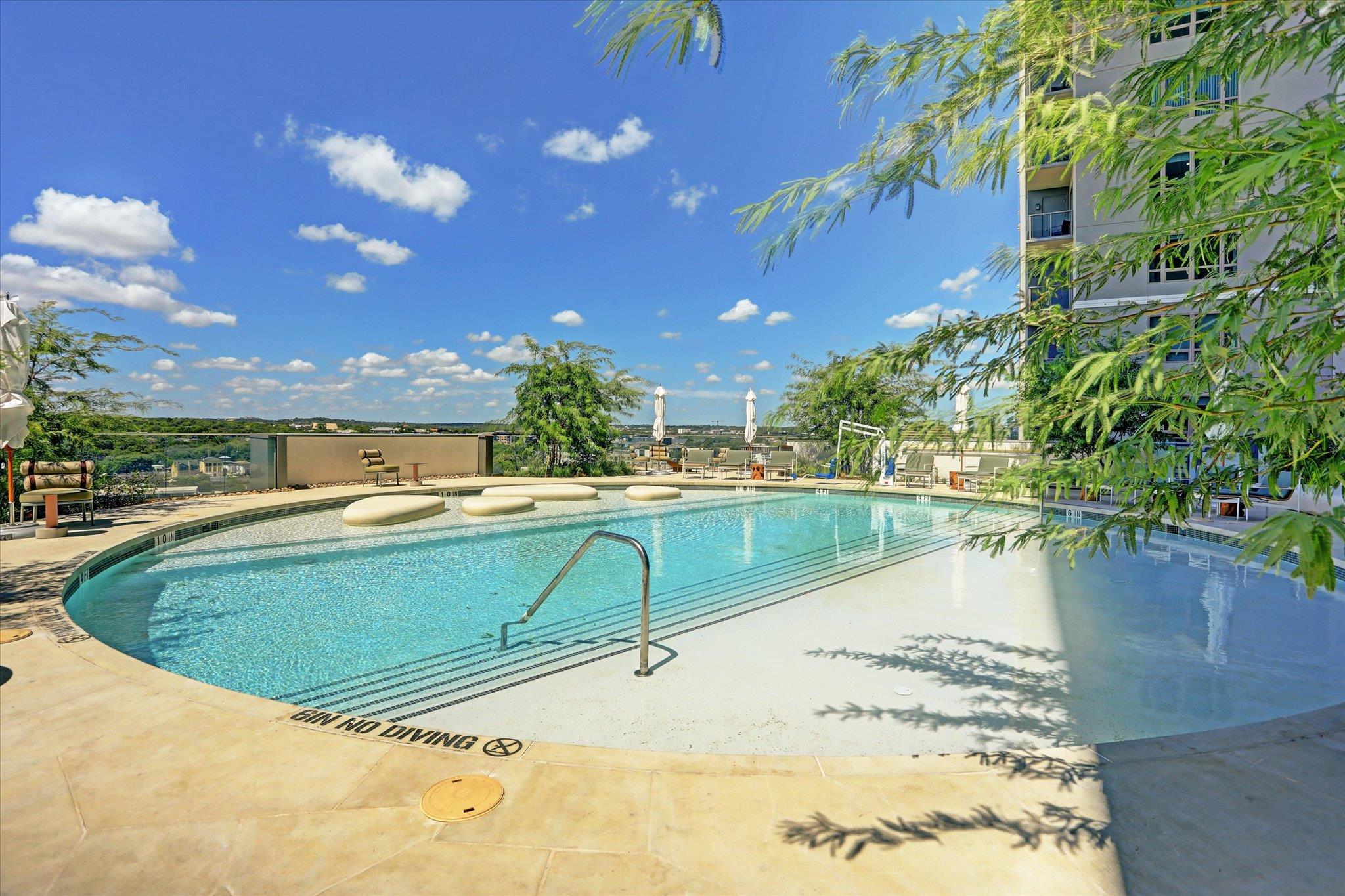 44 East Avenue Austin TX 78701
