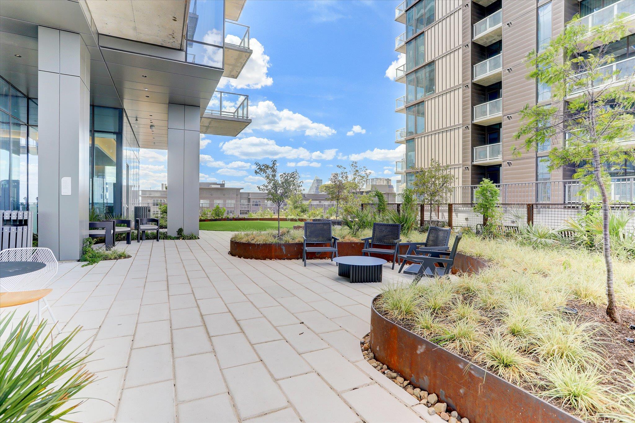 44 East Avenue Austin TX 78701
