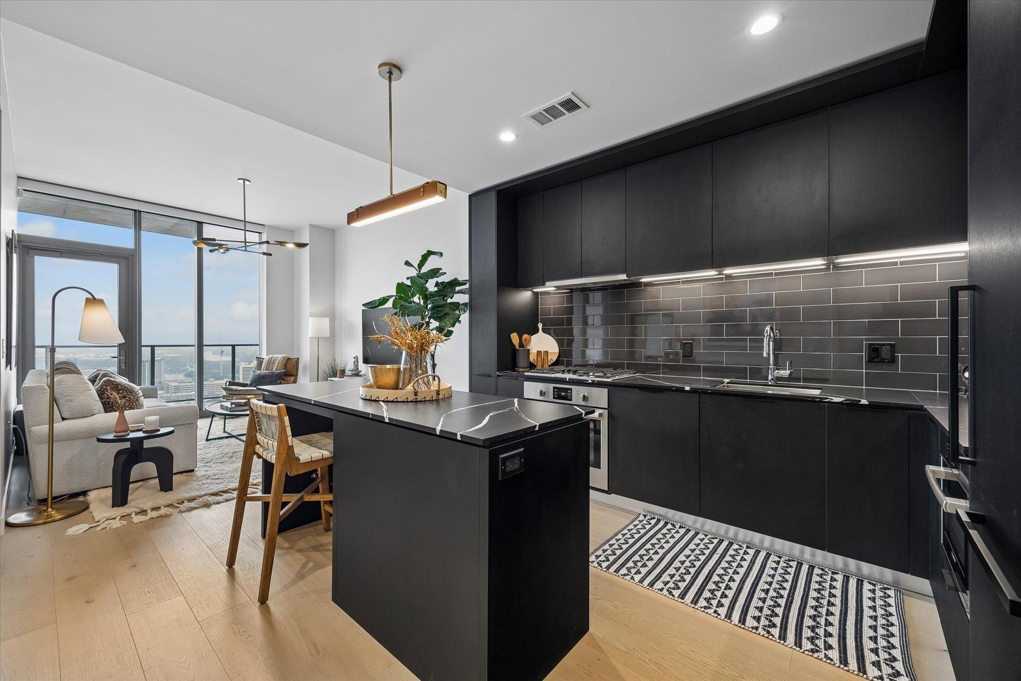 44 East Avenue Austin TX 78701