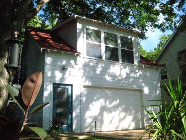 4517 Shoalwood Avenue Austin TX 78756