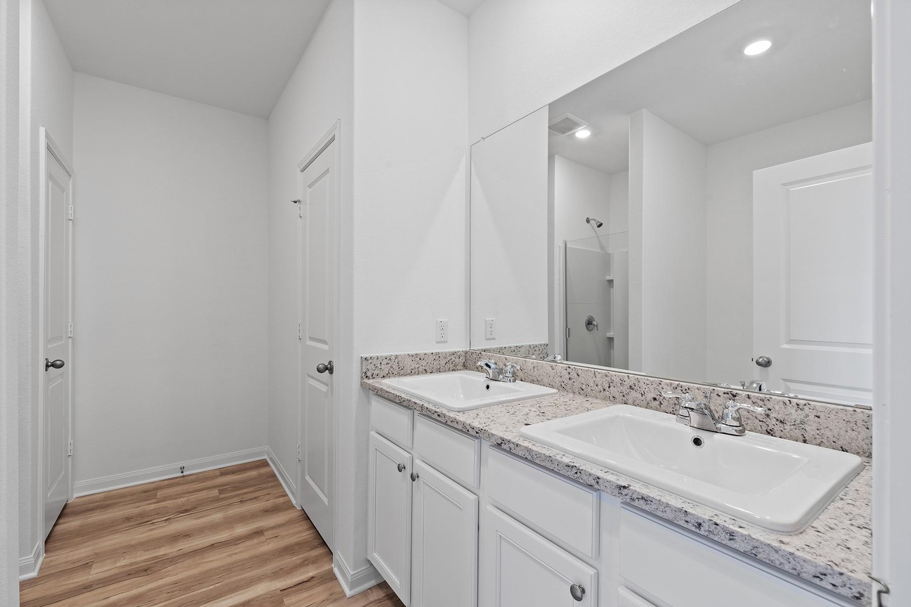 14400 Wahlbergs Pass Elgin TX 78621
