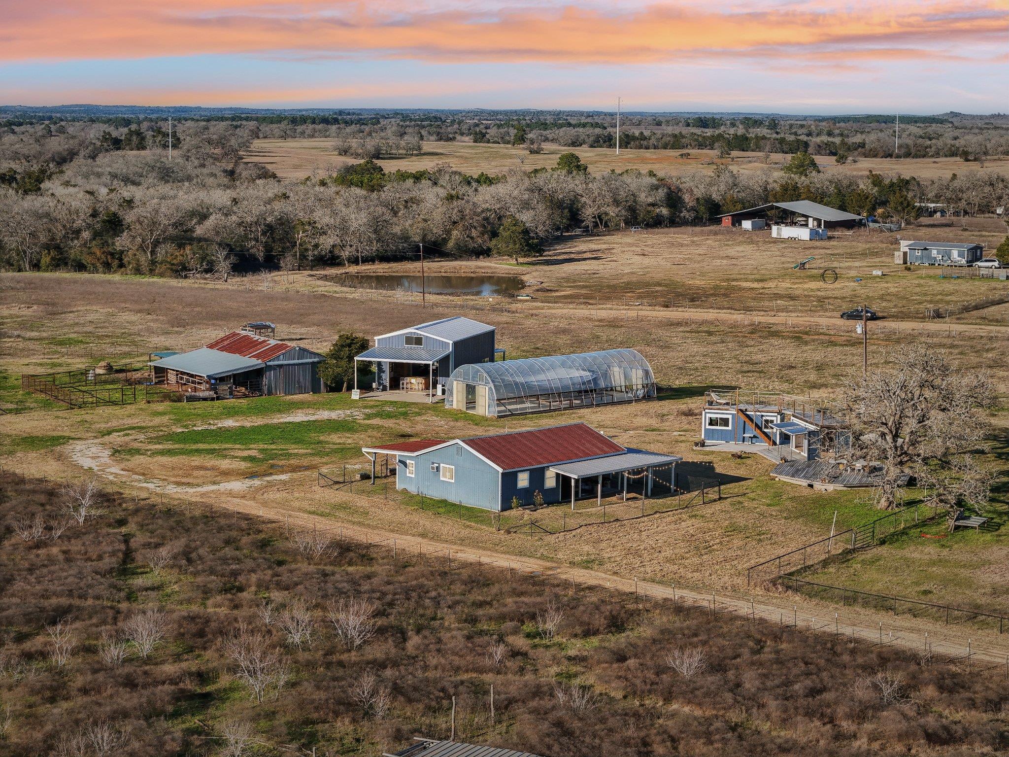2200 Highway 21 E Paige TX 78659