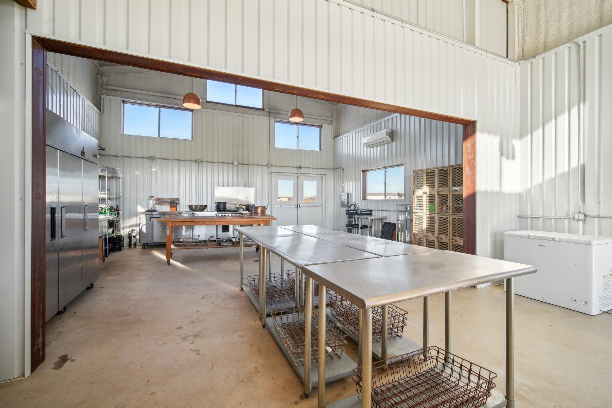 2200 Highway 21 E Paige TX 78659