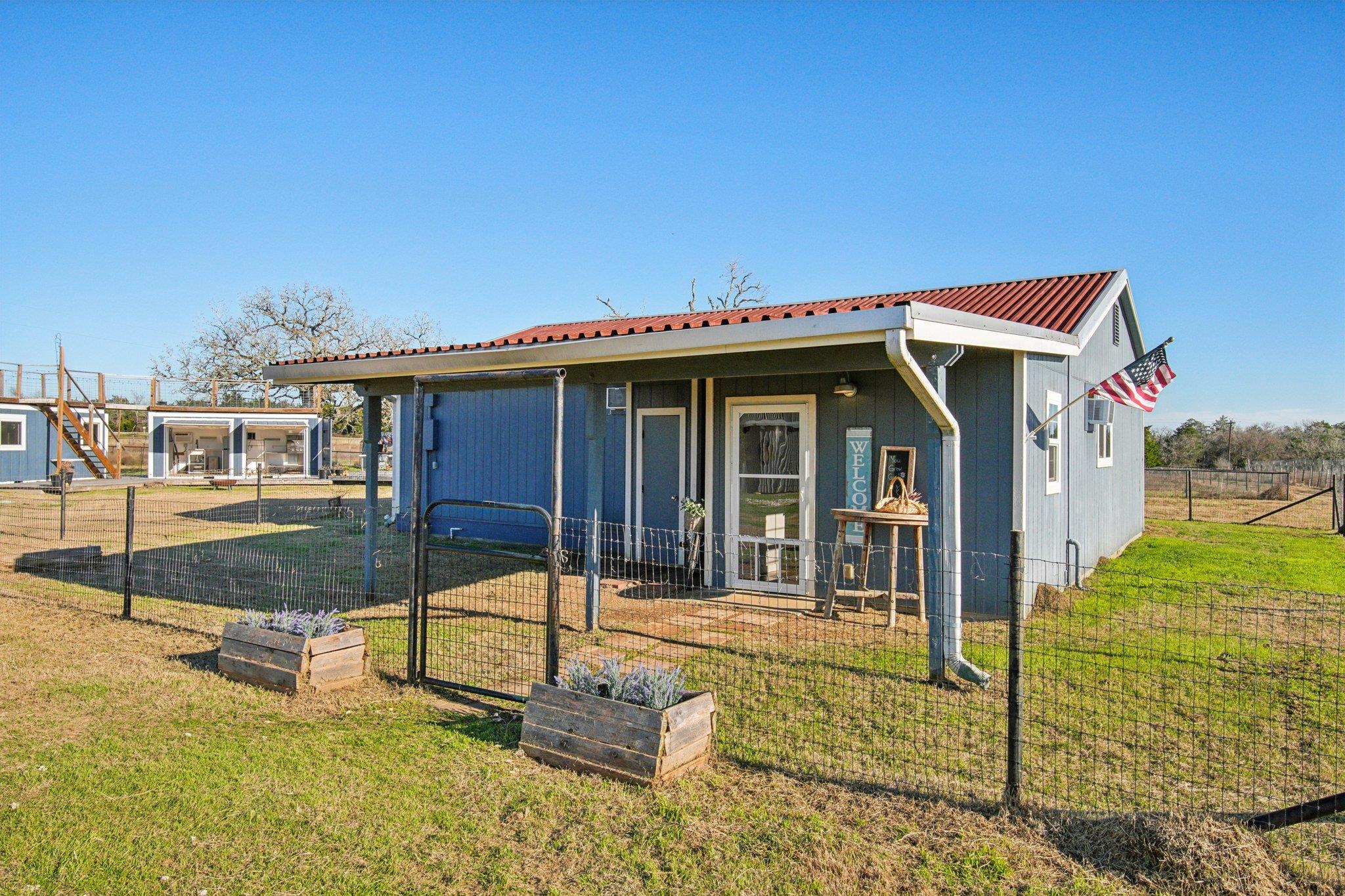 2200 Highway 21 E Paige TX 78659