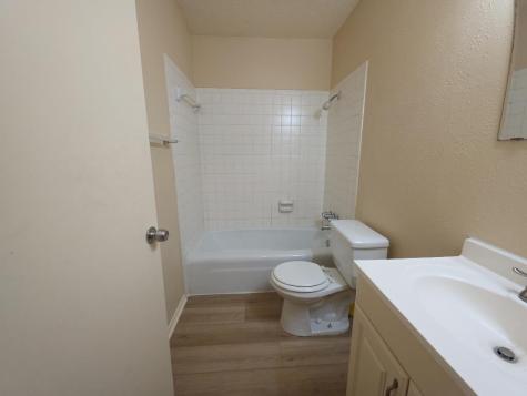 5808 Wellington Drive Austin TX 78723
