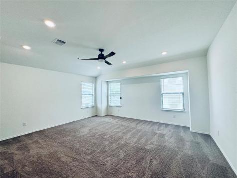 709 Jud Allen Way Leander TX 78641