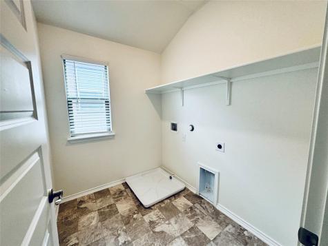 709 Jud Allen Way Leander TX 78641