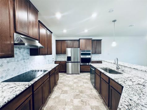 709 Jud Allen Way Leander TX 78641
