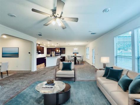 709 Jud Allen Way Leander TX 78641