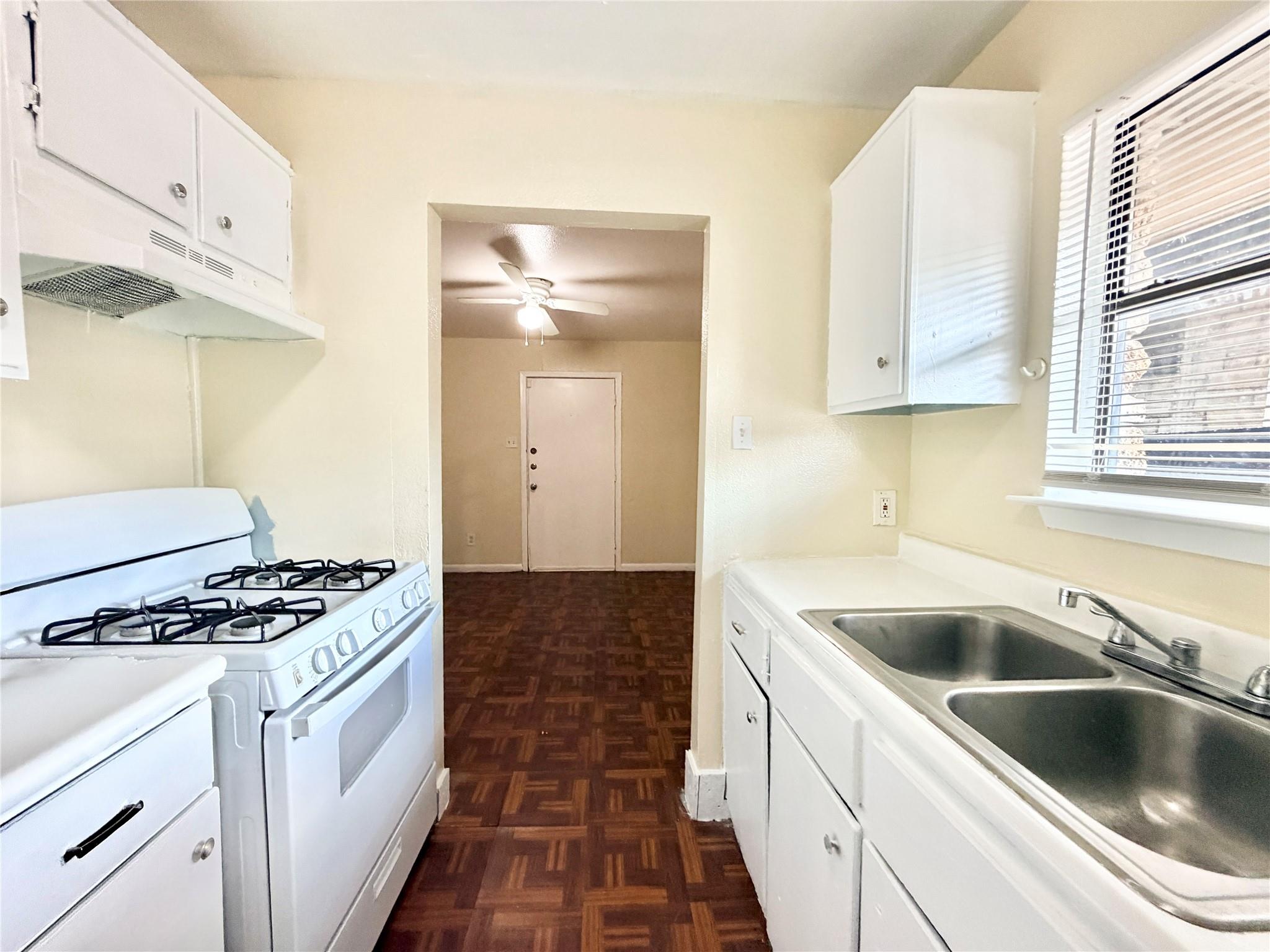 6257 Manor Road Austin TX 78723