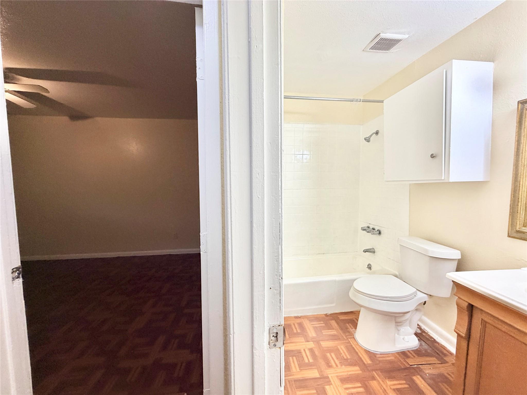 6257 Manor Road Austin TX 78723