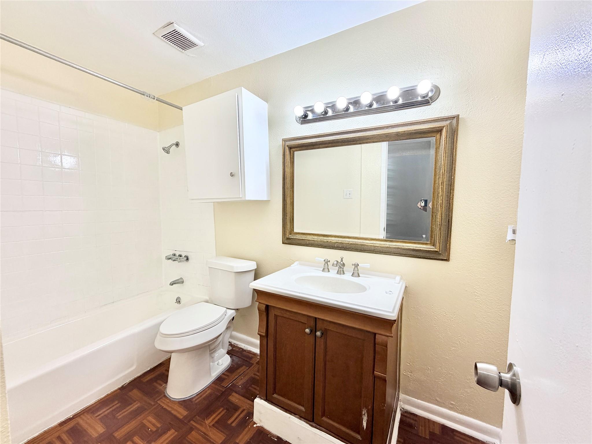6257 Manor Road Austin TX 78723
