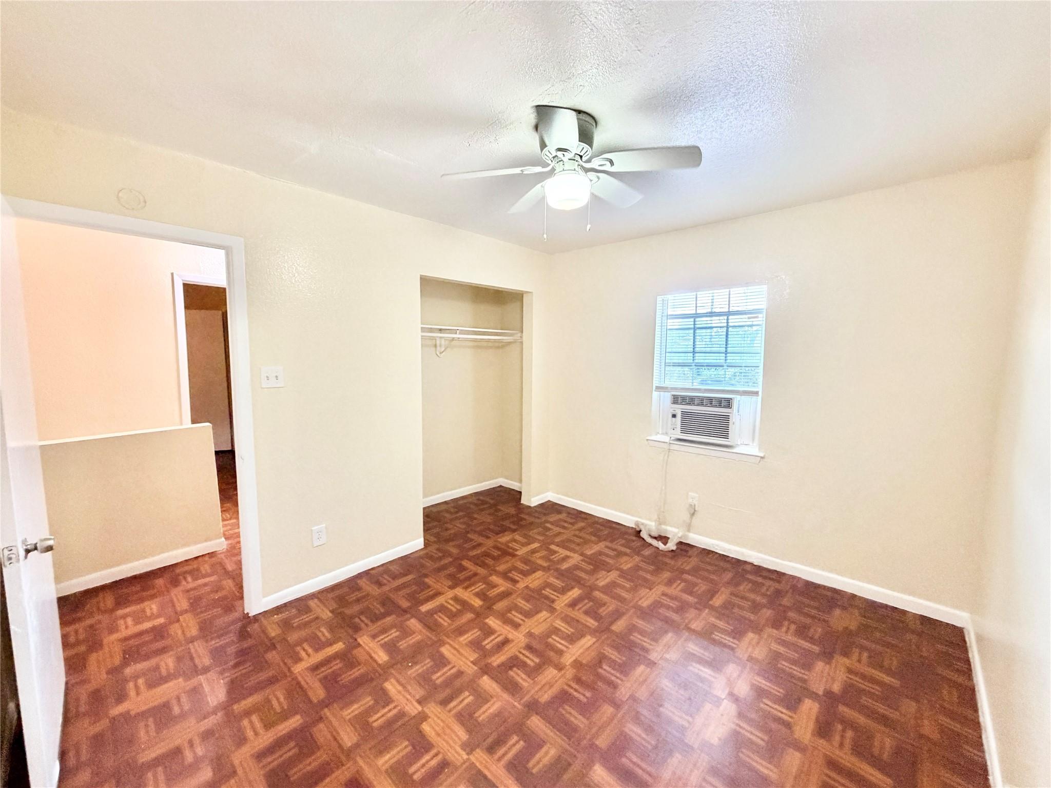 6257 Manor Road Austin TX 78723
