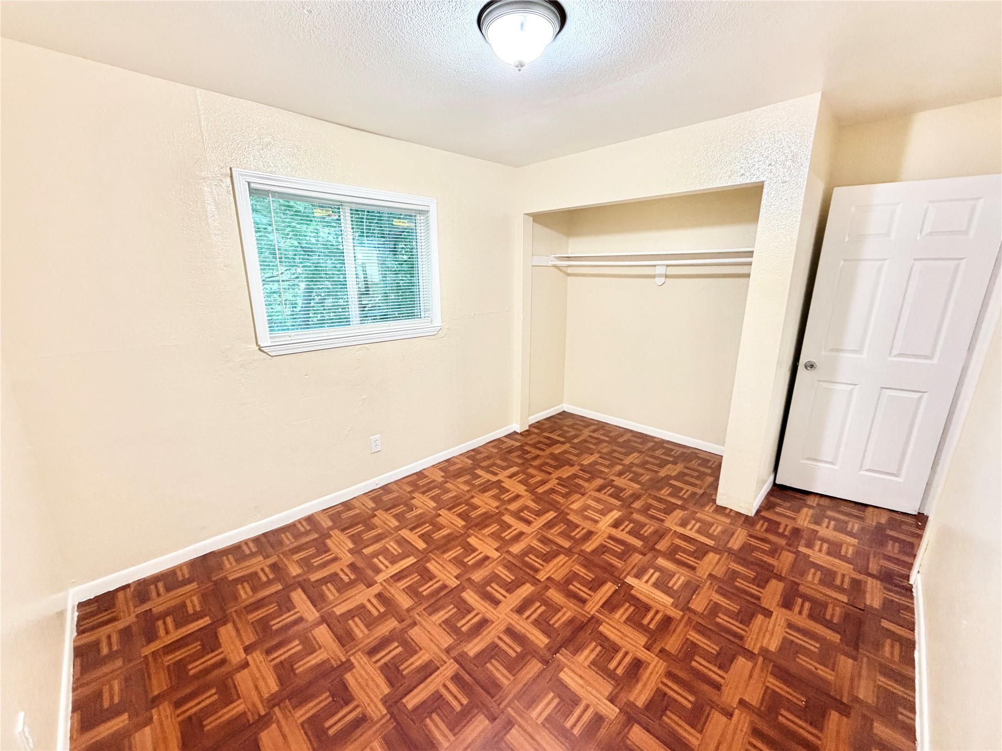 6257 Manor Road Austin TX 78723