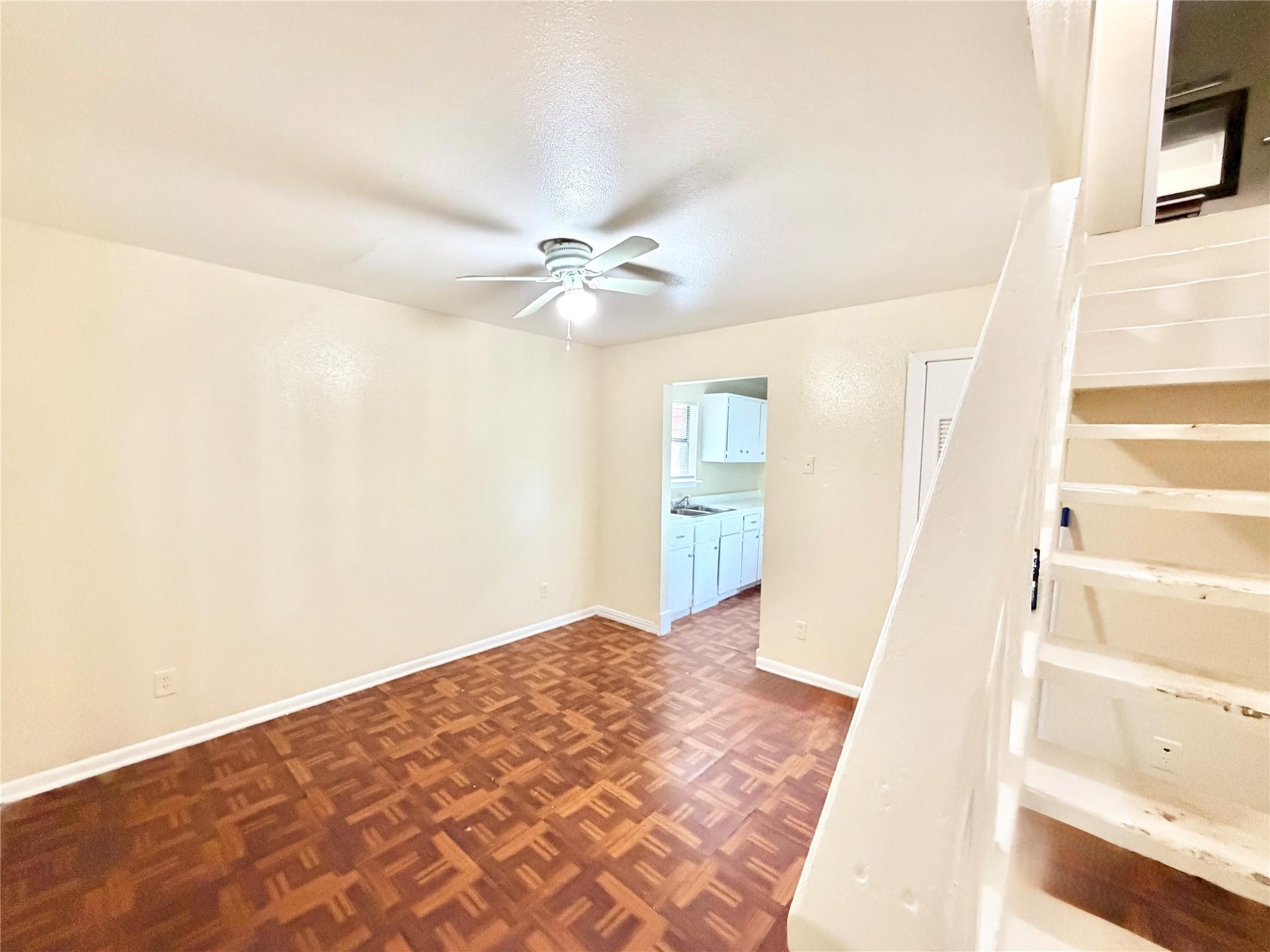 6257 Manor Road Austin TX 78723