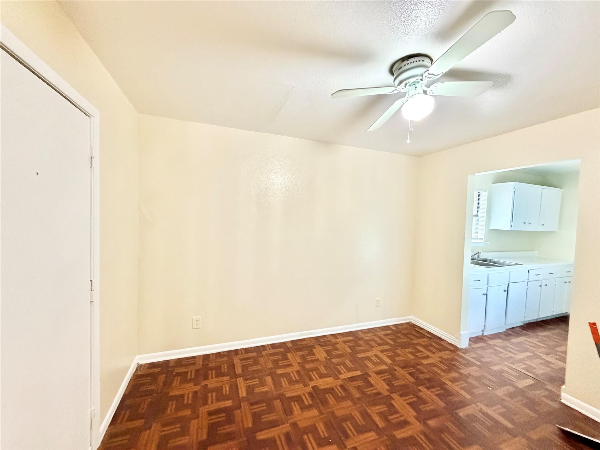 6257 Manor Road Austin TX 78723