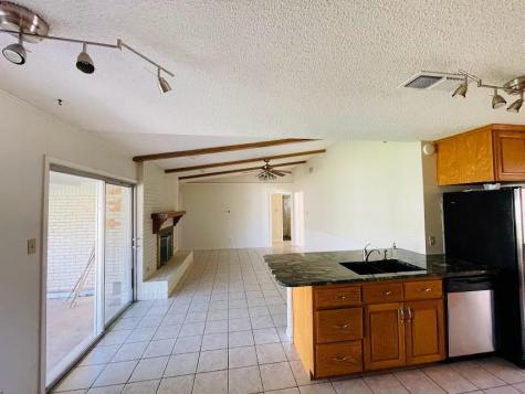 2206 Kenbridge Drive Austin TX 78757