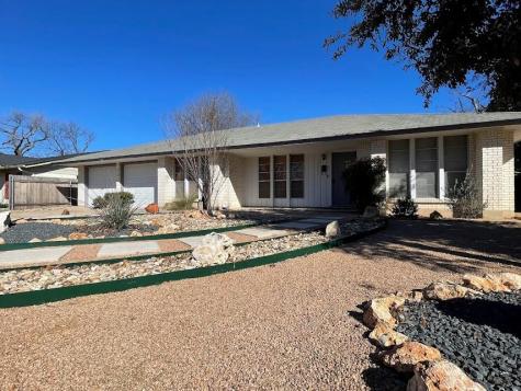 2206 Kenbridge Drive Austin TX 78757