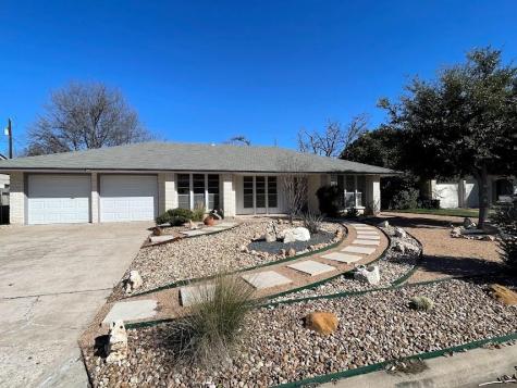 2206 Kenbridge Drive Austin TX 78757