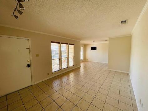 2206 Kenbridge Drive Austin TX 78757