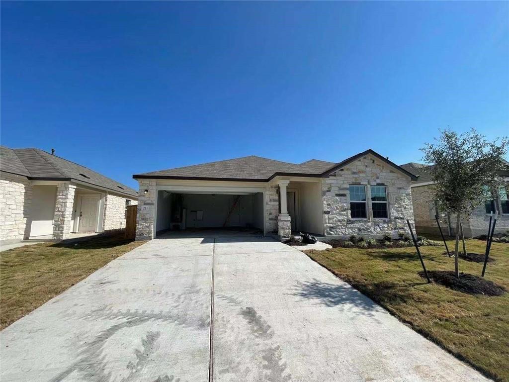 211 Coventry Drive Hutto TX 78634