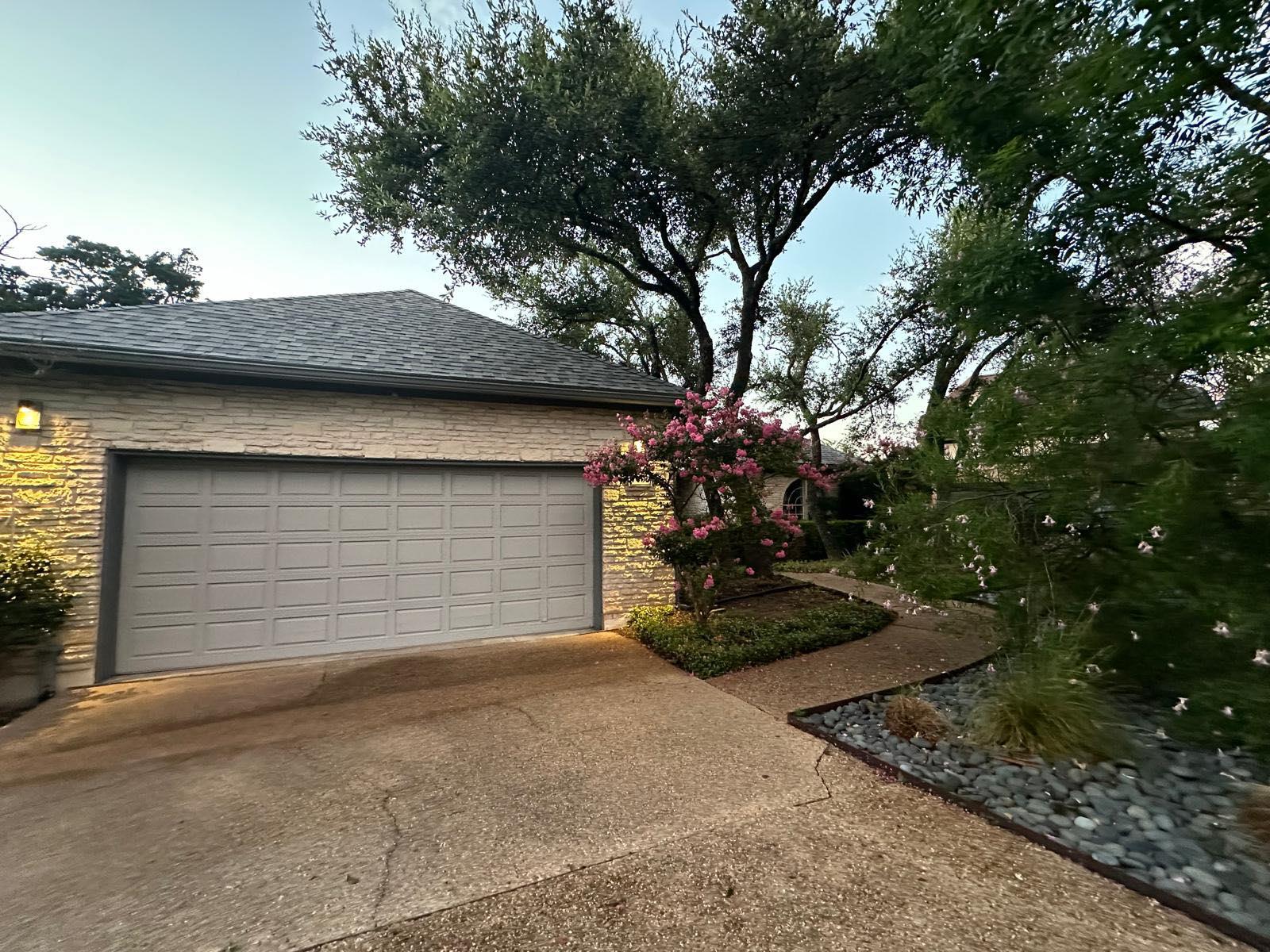 7406 Curly Leaf Cove Austin TX 78750