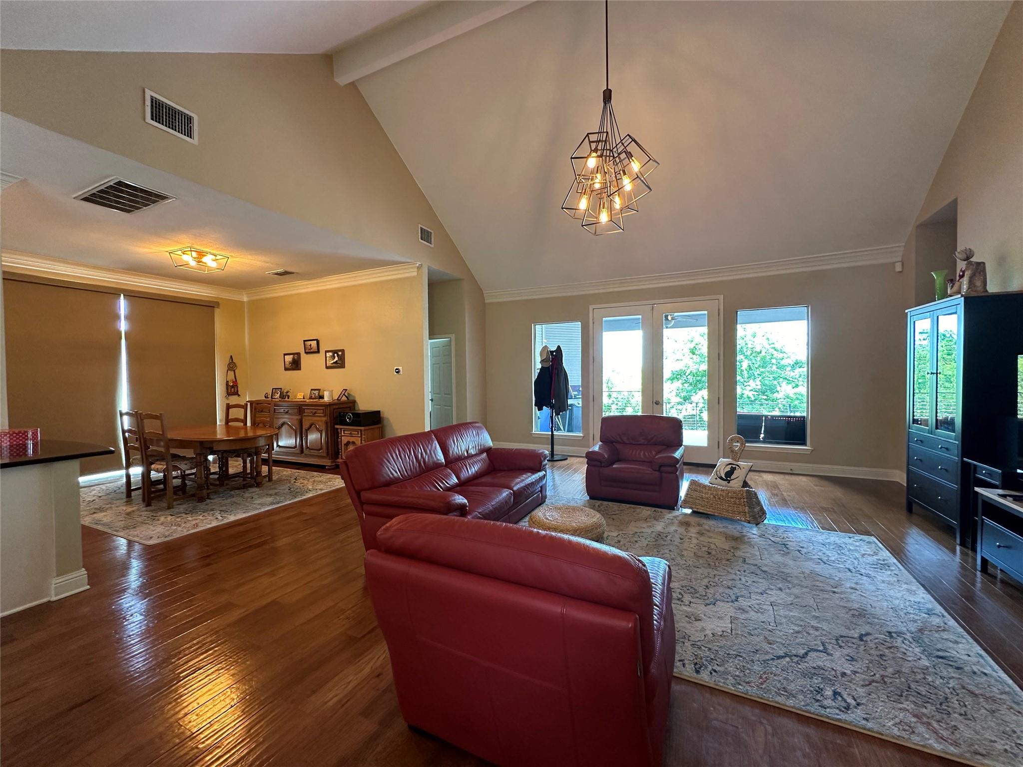 7406 Curly Leaf Cove Austin TX 78750