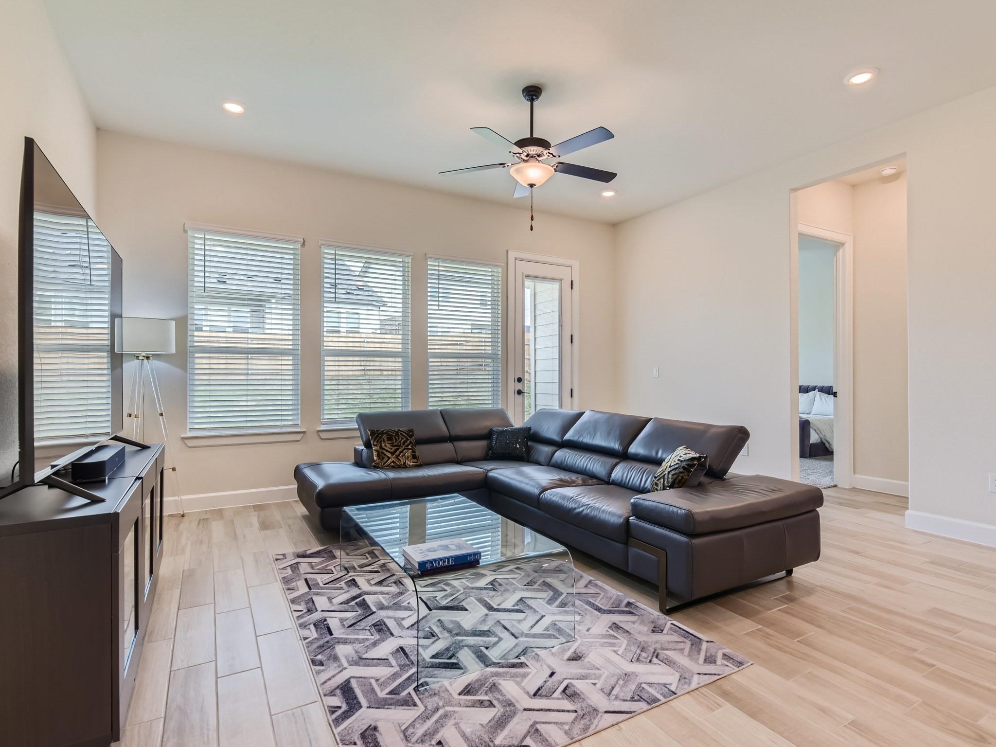 4503 Cool Gray Cove Austin TX 78747