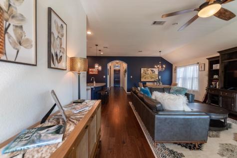 236 Crystal City Creek Buda TX 78610