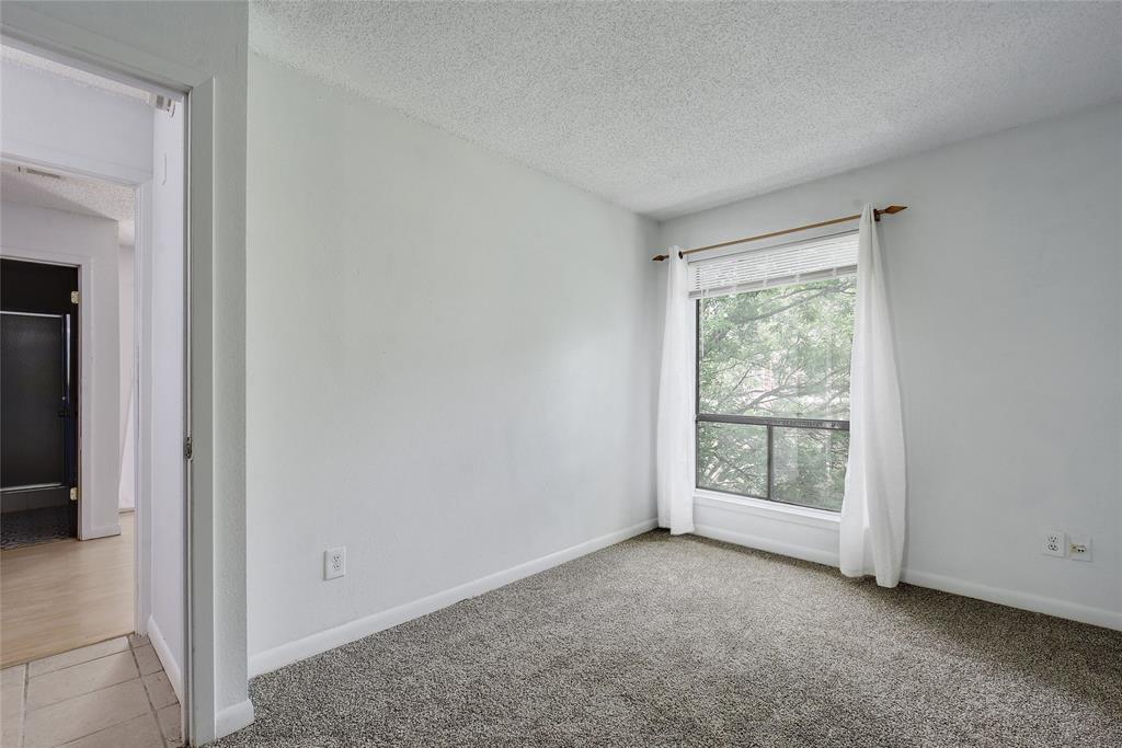 1705 Crossing Place Austin TX 78741