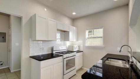 2206 Pennsylvania Avenue Austin TX 78702