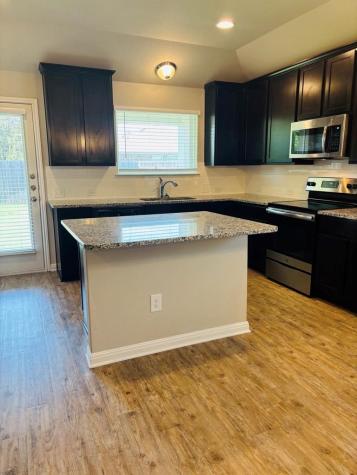 1414 Walden Pond Drive Pflugerville TX 78660