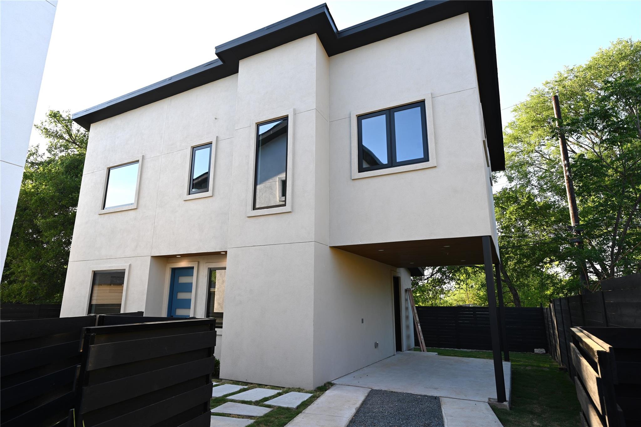 4410 Glomar Avenue Austin TX 78721