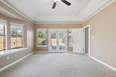 6904 Peppervine Cove Austin TX 78750