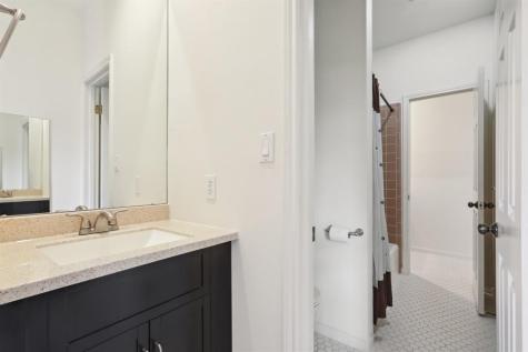 6904 Peppervine Cove Austin TX 78750