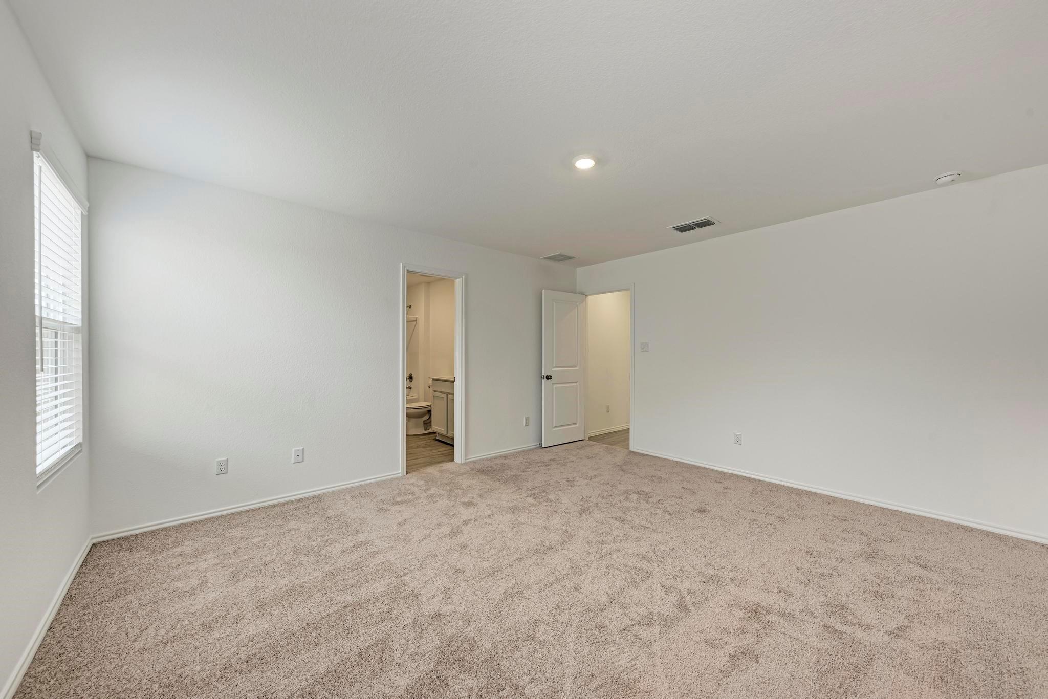 313 Marty Allen Loop Jarrell TX 76537