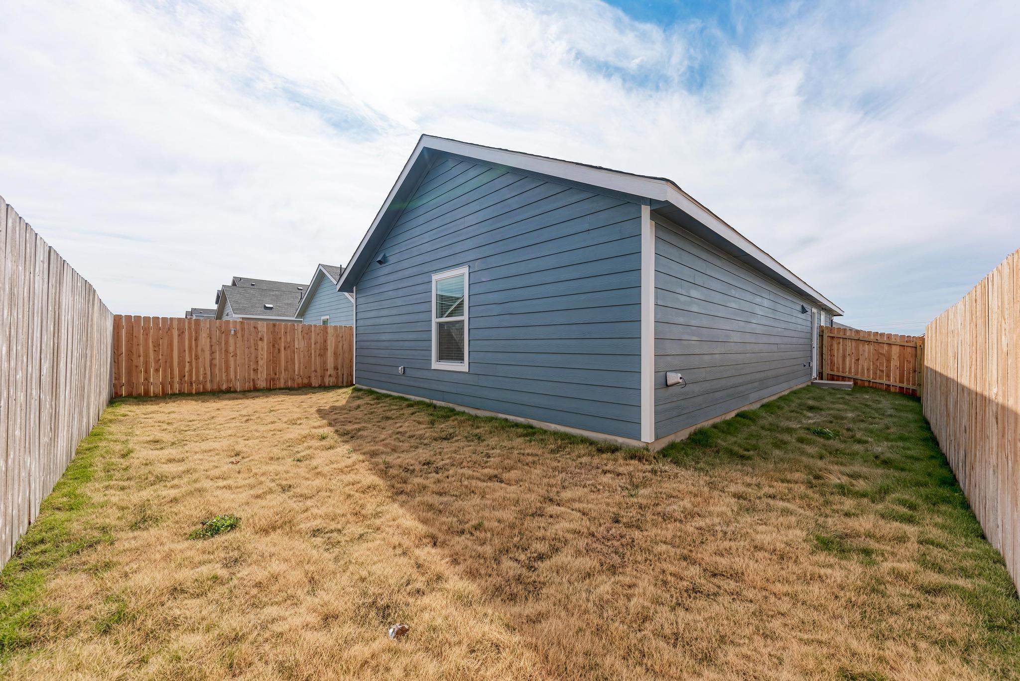 313 Marty Allen Loop Jarrell TX 76537
