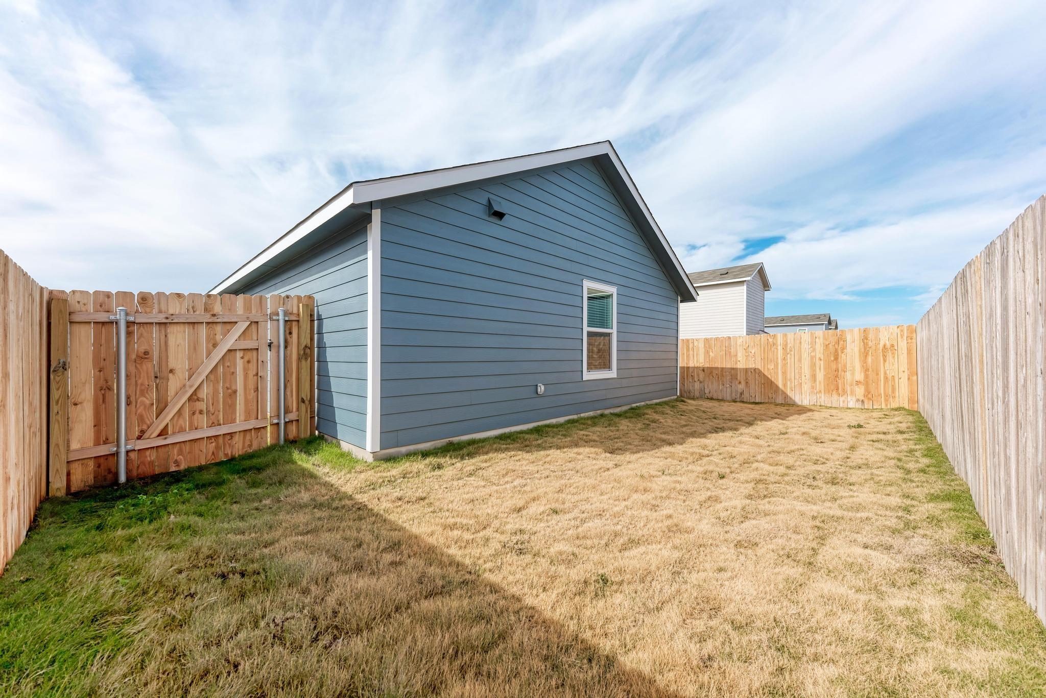 313 Marty Allen Loop Jarrell TX 76537