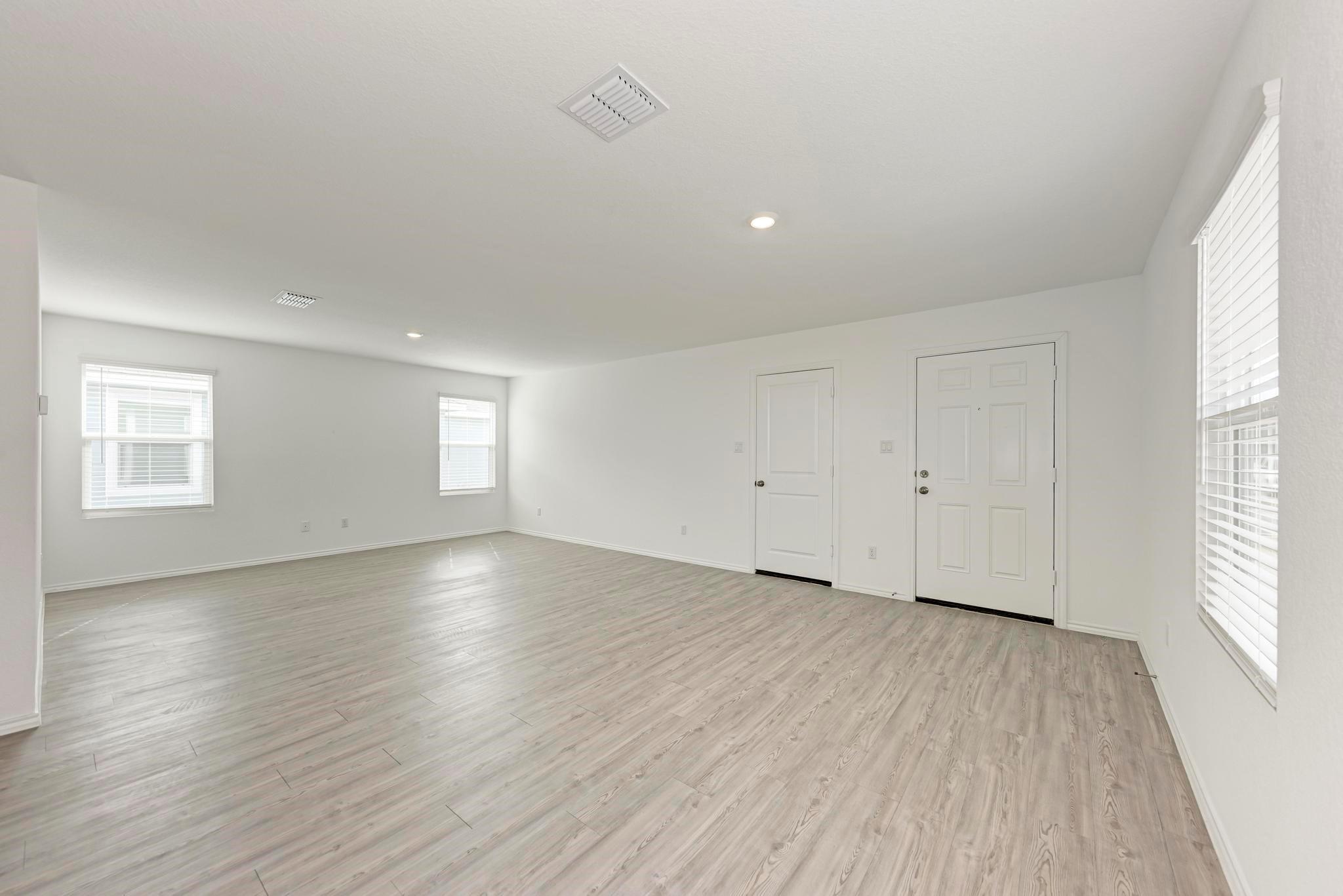 313 Marty Allen Loop Jarrell TX 76537