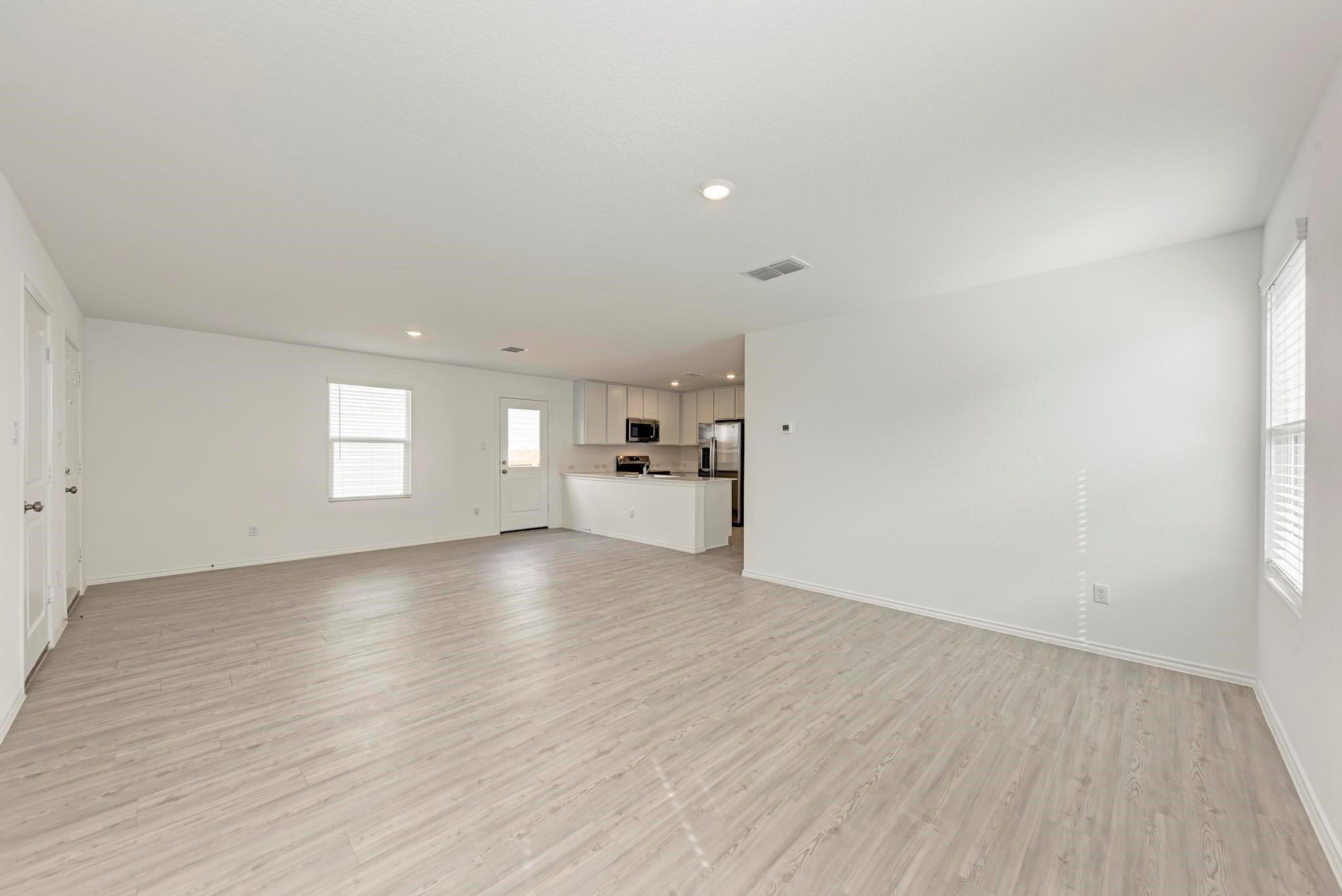 313 Marty Allen Loop Jarrell TX 76537