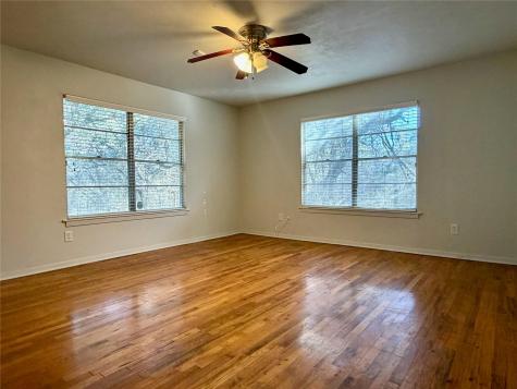 17501 W Fm 150 Driftwood TX 78619